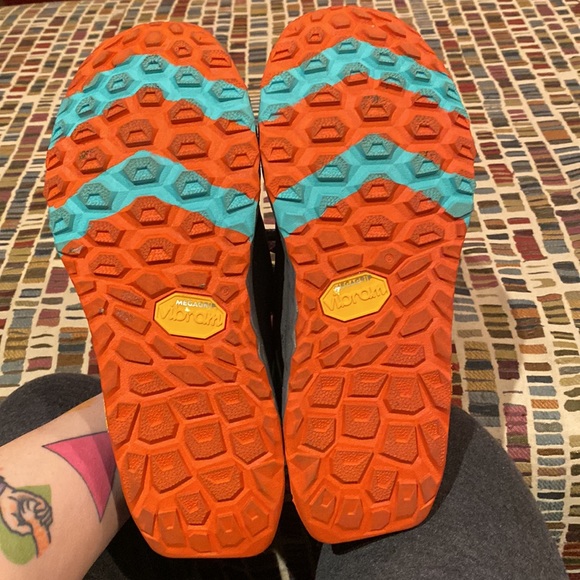 New Balance Fresh Foam Hierro Trail size 7 - Picture 8 of 10